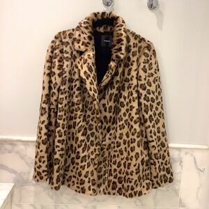 Theory Faux Leopard Jacket - leopard is the IT fashion item for Fall 2024!